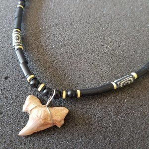 Charming Shark beaded Sharktooth necklace